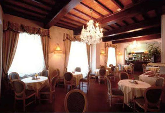 Grand Hotel Villa Patrizia Montaione Restoran gambar